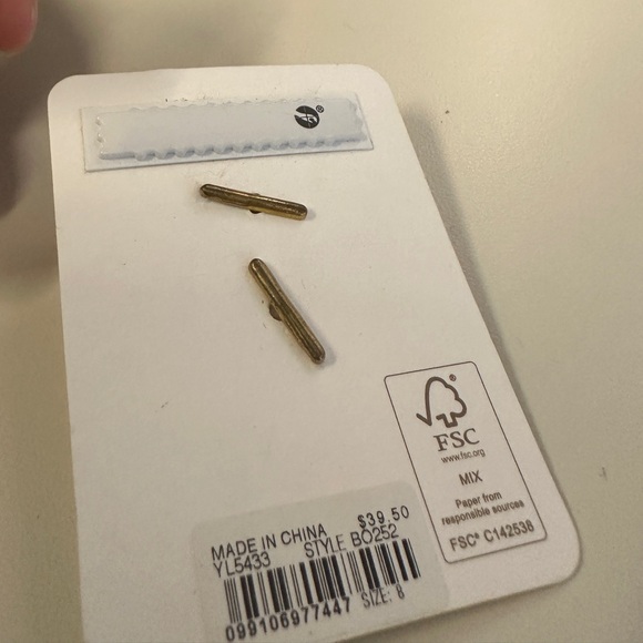 Sculptural gold rings set-of-three - Picture 4 of 7